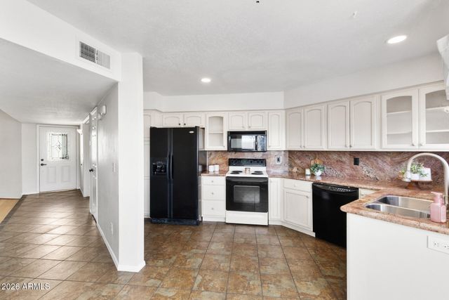 13223 N 25TH Drive, Phoenix, AZ 85029