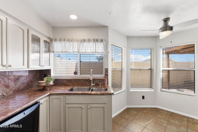 13223 N 25TH Drive, Phoenix, AZ 85029