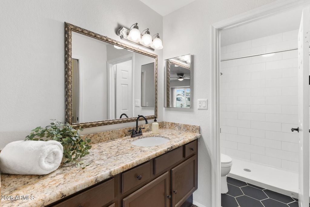 13223 N 25TH Drive, Phoenix, AZ 85029 — photo 4