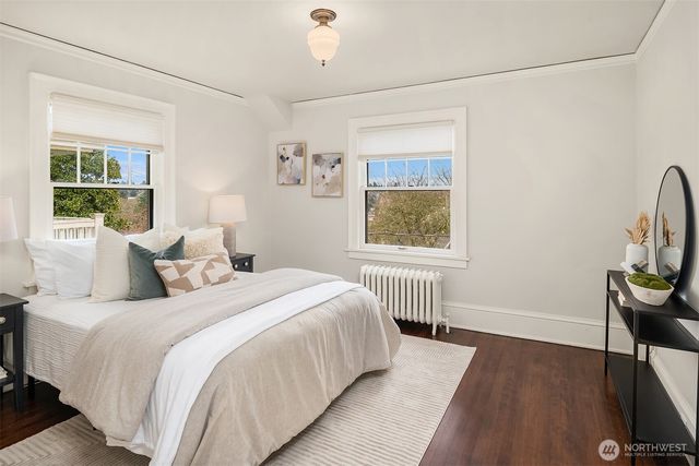 5260 18th Avenue NE, Seattle, WA 98105