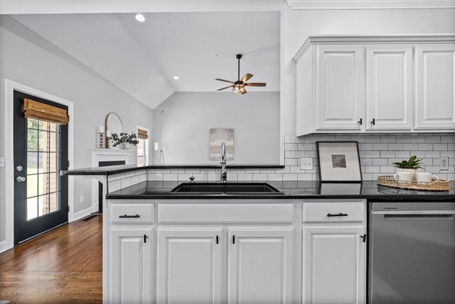 1191 Filmore Harris Rd, Pleasant View, TN 37146