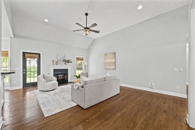 1191 Filmore Harris Rd, Pleasant View, TN 37146