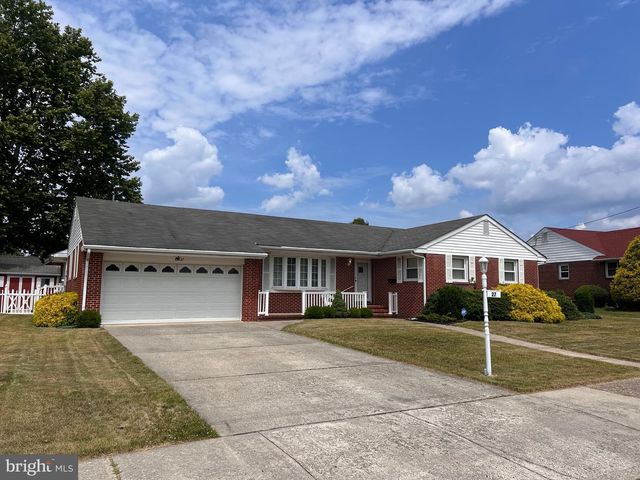 27 MEADOW RD, Pennsville, NJ 08070