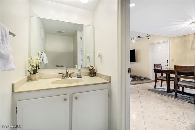 185 Cypress WAY E A-106, Naples, FL 34110