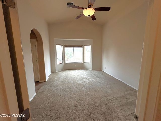 60594 E Blackcrest Loop, Tucson, AZ 85739