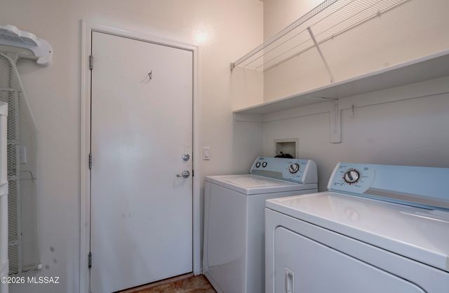 60594 E Blackcrest Loop, Tucson, AZ 85739