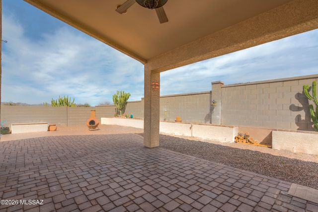 60594 E Blackcrest Loop, Tucson, AZ 85739