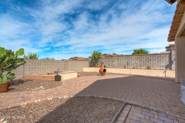 60594 E Blackcrest Loop, Tucson, AZ 85739