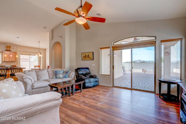 60594 E Blackcrest Loop, Tucson, AZ 85739