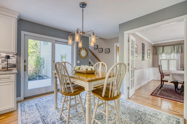 19 Bonnies Way, Hampstead, NH 03841