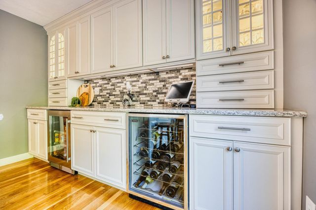 19 Bonnies Way, Hampstead, NH 03841