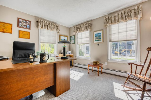 19 Bonnies Way, Hampstead, NH 03841