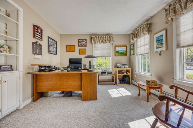 19 Bonnies Way, Hampstead, NH 03841