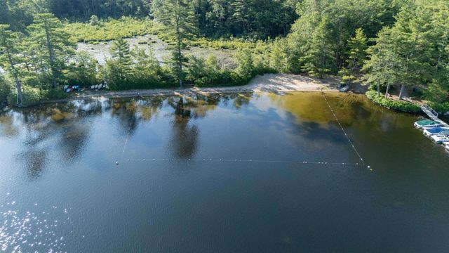 19 Bonnies Way, Hampstead, NH 03841
