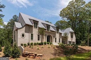 555 Augusta Lane, Chattahoochee Hills, GA 30268