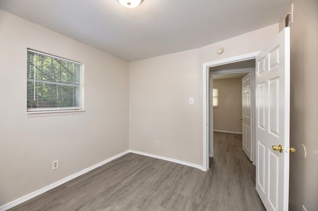 2408 Meyers Street 104, Dallas, TX 75215