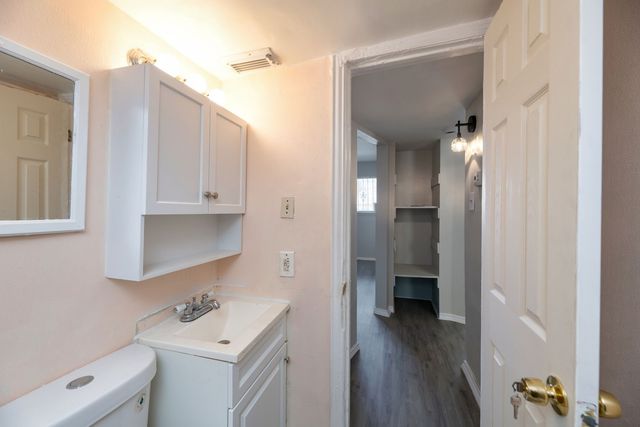 2408 Meyers Street 104, Dallas, TX 75215