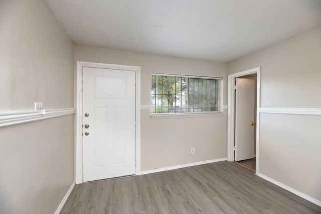 2408 Meyers Street 104, Dallas, TX 75215