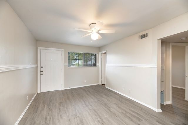 2408 Meyers Street 104, Dallas, TX 75215