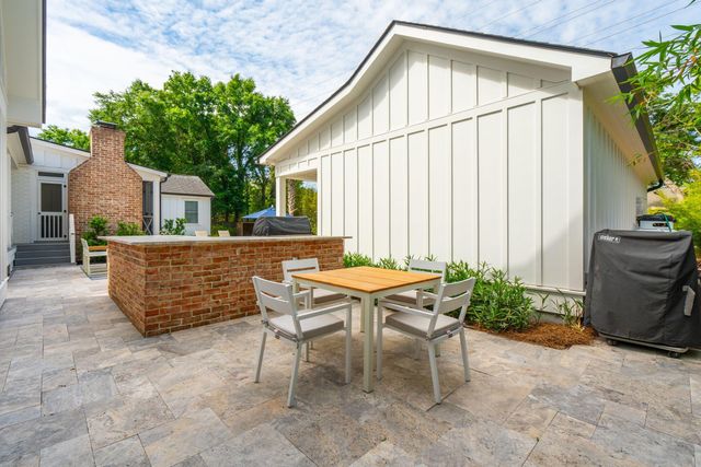 1010 Lansing Drive, Mount Pleasant, SC 29464