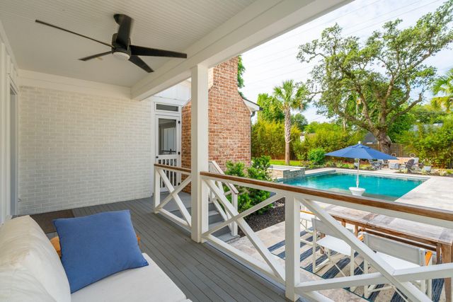 1010 Lansing Drive, Mount Pleasant, SC 29464