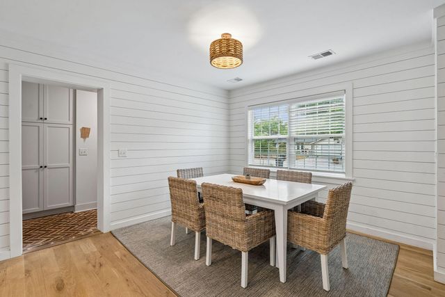 1010 Lansing Drive, Mount Pleasant, SC 29464