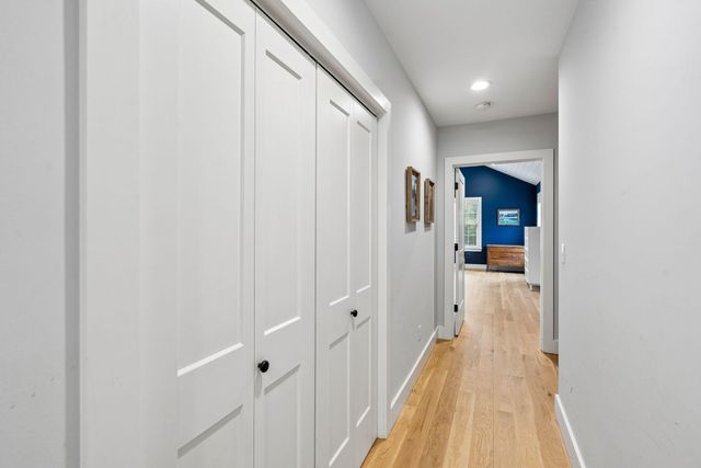 1010 Lansing Drive, Mount Pleasant, SC 29464