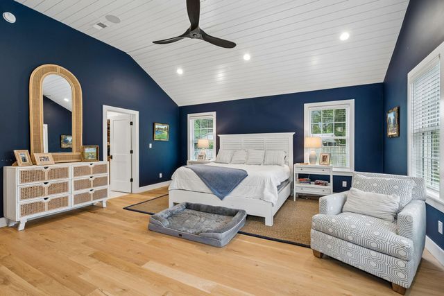 1010 Lansing Drive, Mount Pleasant, SC 29464