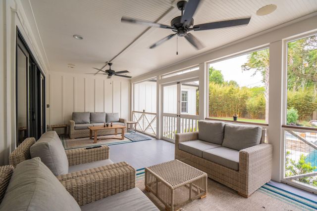 1010 Lansing Drive, Mount Pleasant, SC 29464