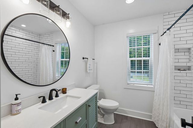 1010 Lansing Drive, Mount Pleasant, SC 29464