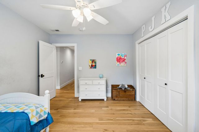 1010 Lansing Drive, Mount Pleasant, SC 29464
