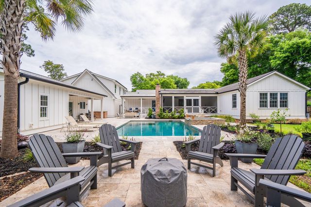 1010 Lansing Drive, Mount Pleasant, SC 29464