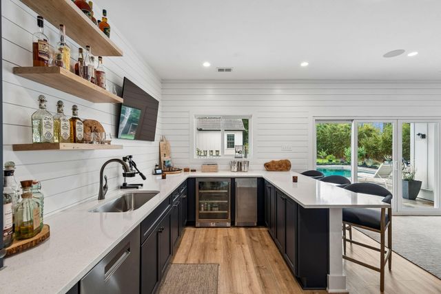 1010 Lansing Drive, Mount Pleasant, SC 29464