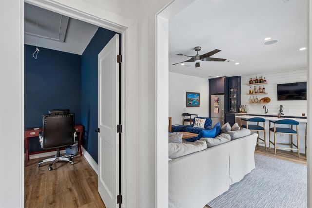 1010 Lansing Drive, Mount Pleasant, SC 29464