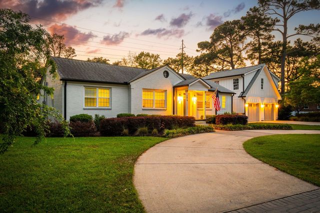1010 Lansing Drive, Mount Pleasant, SC 29464