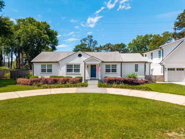 1010 Lansing Drive, Mount Pleasant, SC 29464