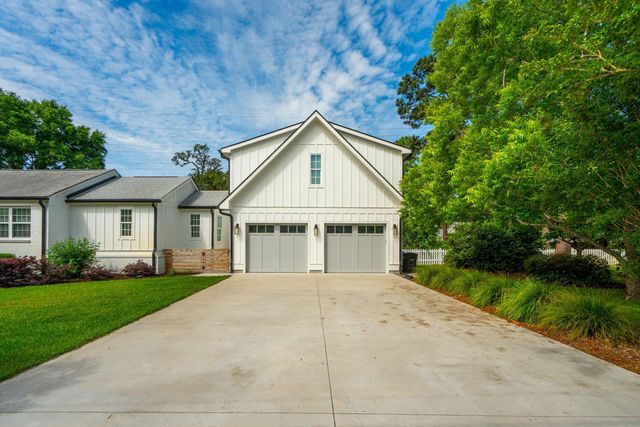 1010 Lansing Drive, Mount Pleasant, SC 29464