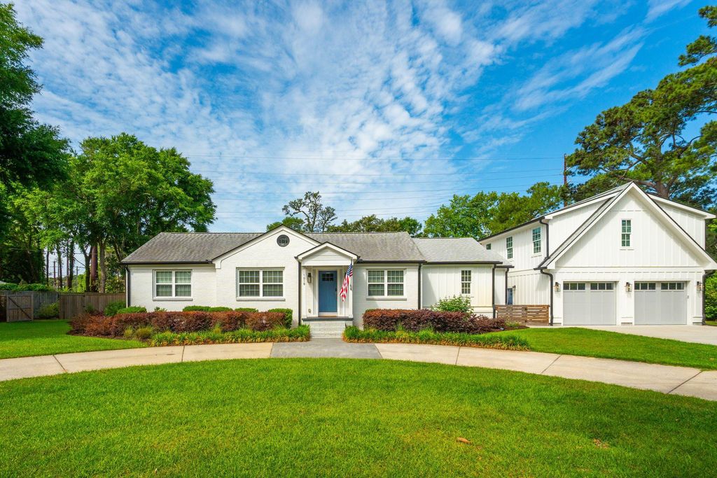 1010 Lansing Drive, Mount Pleasant, SC 29464