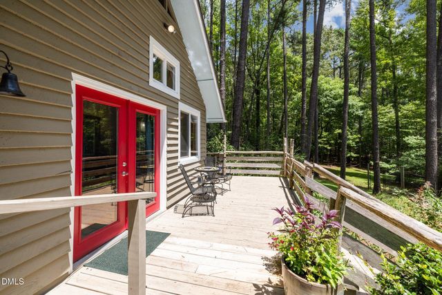 2073 N Pea Ridge Road, Pittsboro, NC 27312