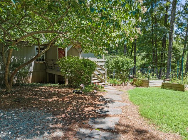 2073 N Pea Ridge Road, Pittsboro, NC 27312