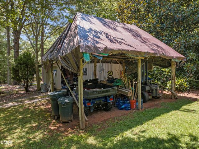 2073 N Pea Ridge Road, Pittsboro, NC 27312