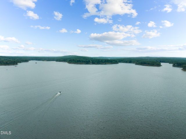 2073 N Pea Ridge Road, Pittsboro, NC 27312