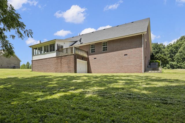 52 Wright Pl, Estill Springs, TN 37330