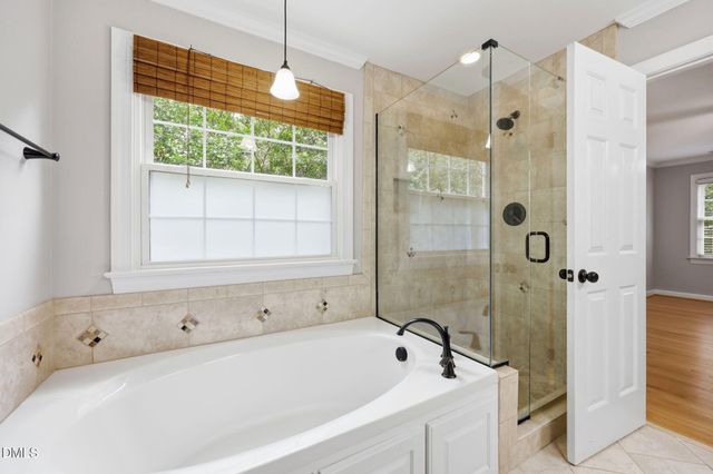 101 Plumtree Way, Cary, NC 27518