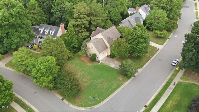 101 Plumtree Way, Cary, NC 27518