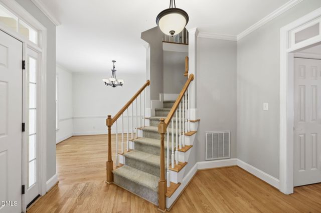 101 Plumtree Way, Cary, NC 27518
