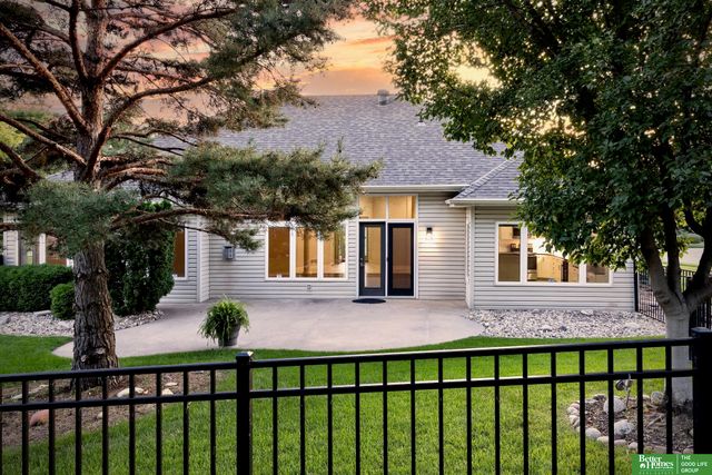 1509 S 190th Plaza, Omaha, NE 68130