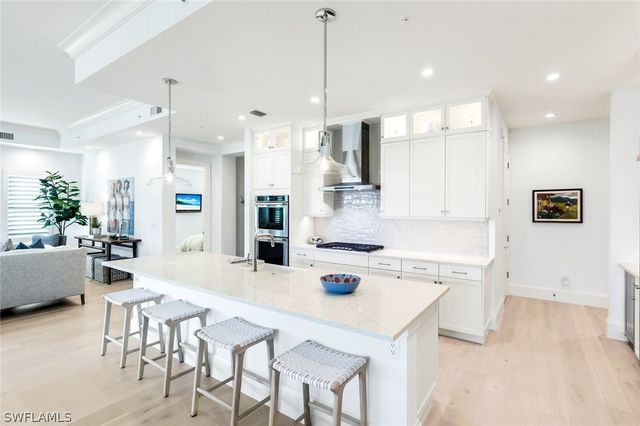 16320 Corsica WAY 102, Naples, FL 34110