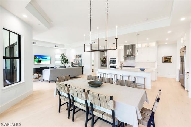 16320 Corsica WAY 102, Naples, FL 34110