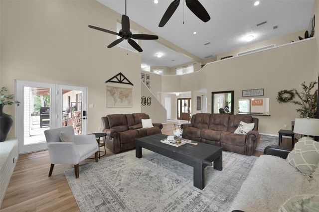 17691 Rogers Road, New Waverly, TX 77358